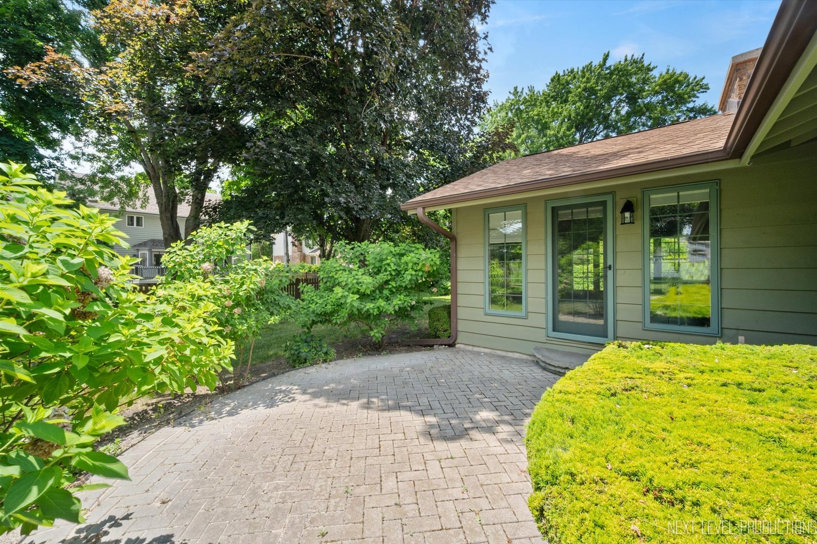 2050 Alschuler Drive