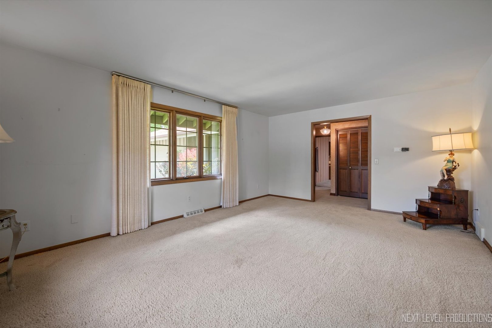 2050 Alschuler Drive