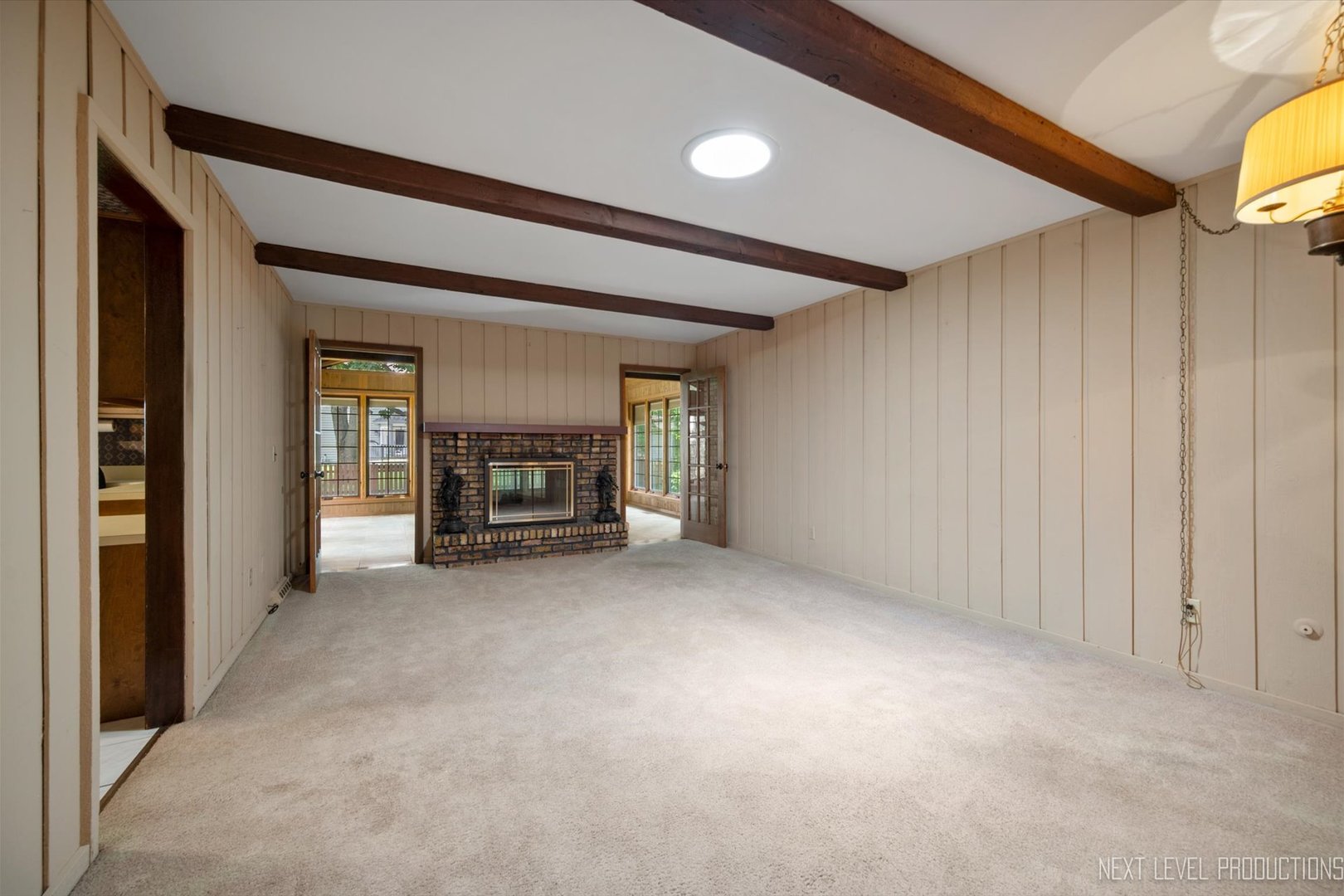 2050 Alschuler Drive