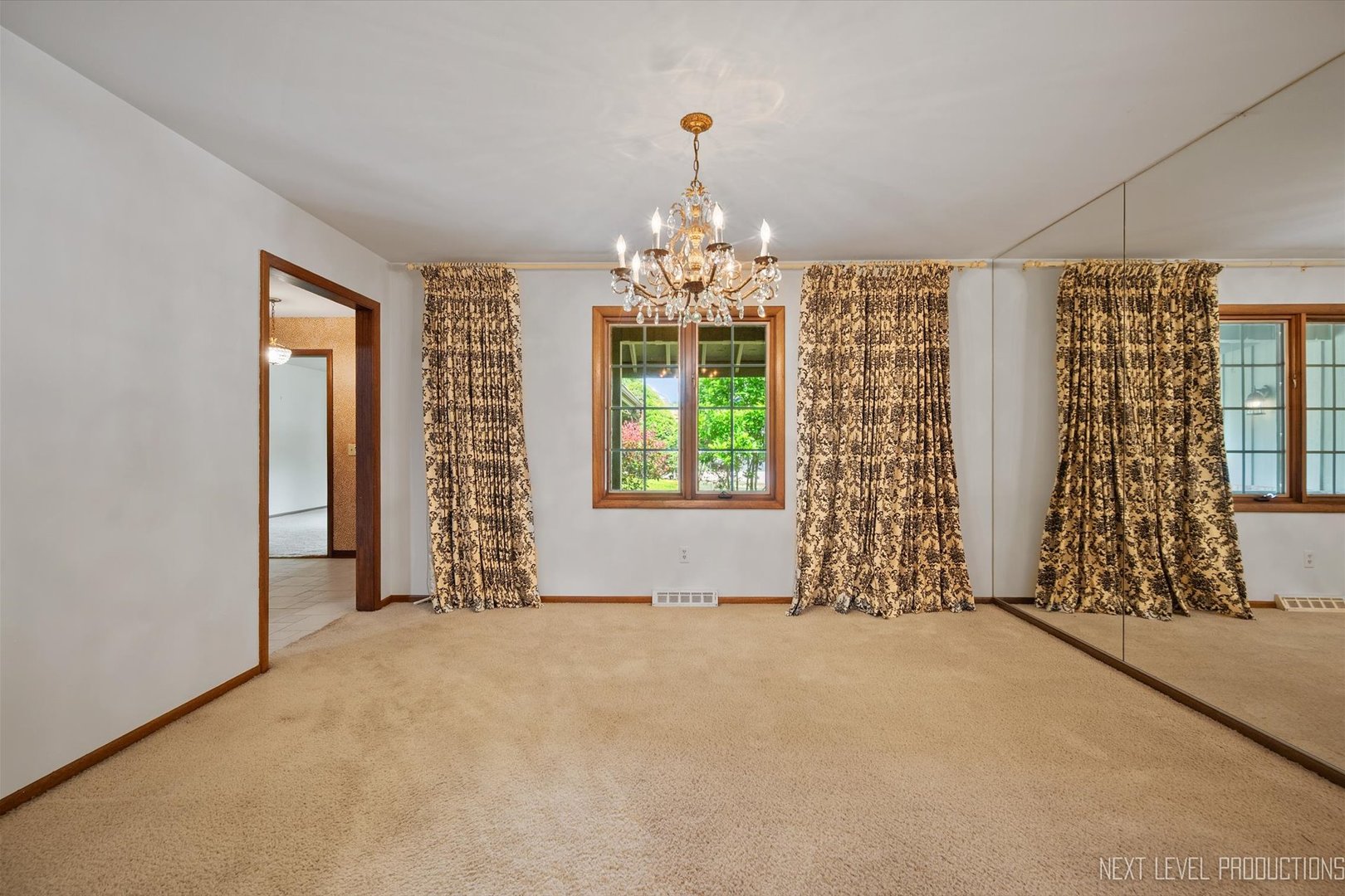 2050 Alschuler Drive