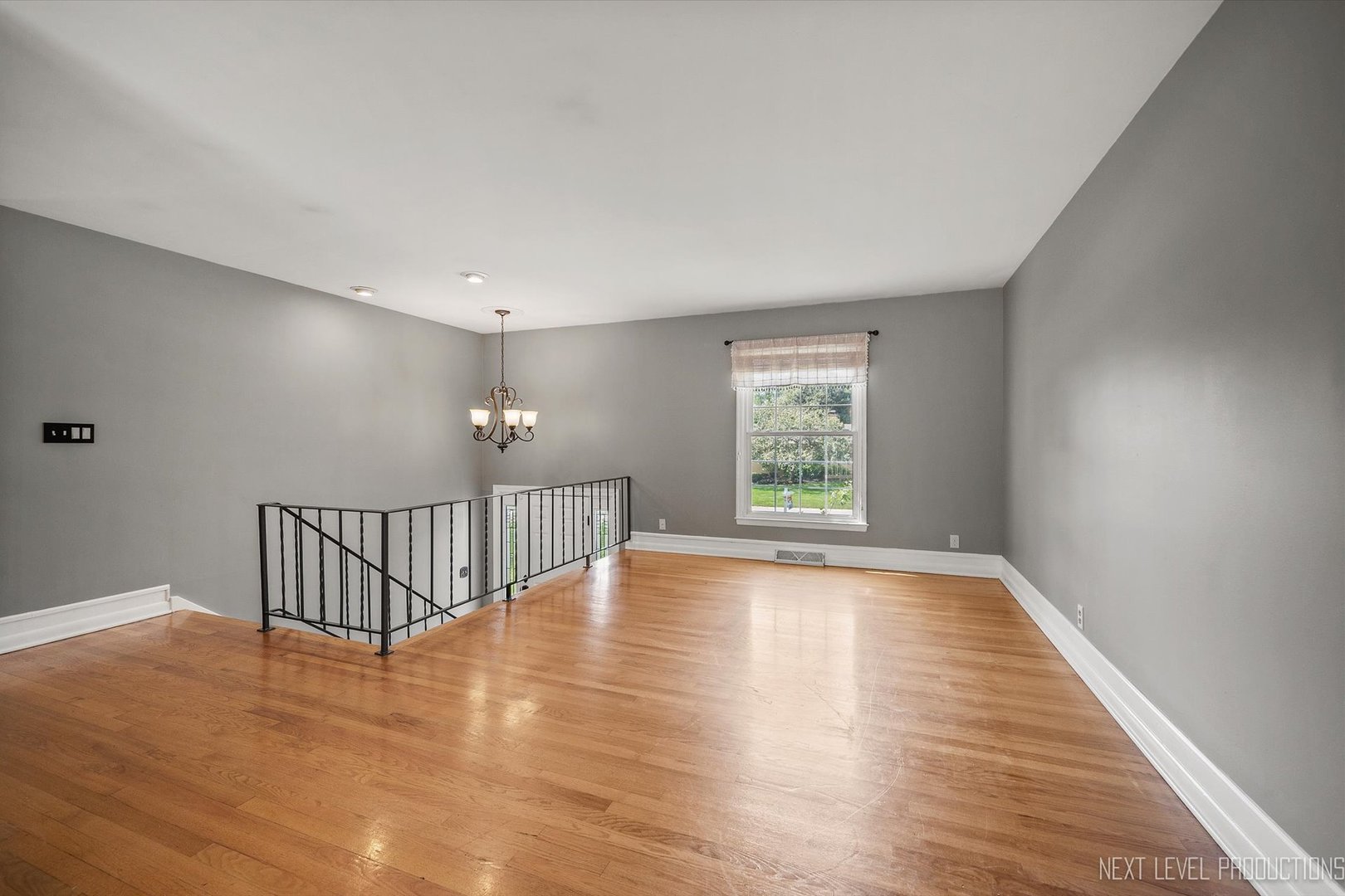 320 Ellen Lane