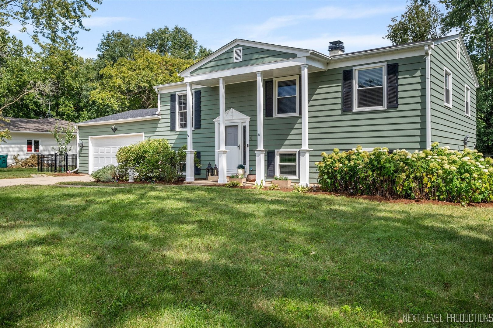 320 Ellen Lane