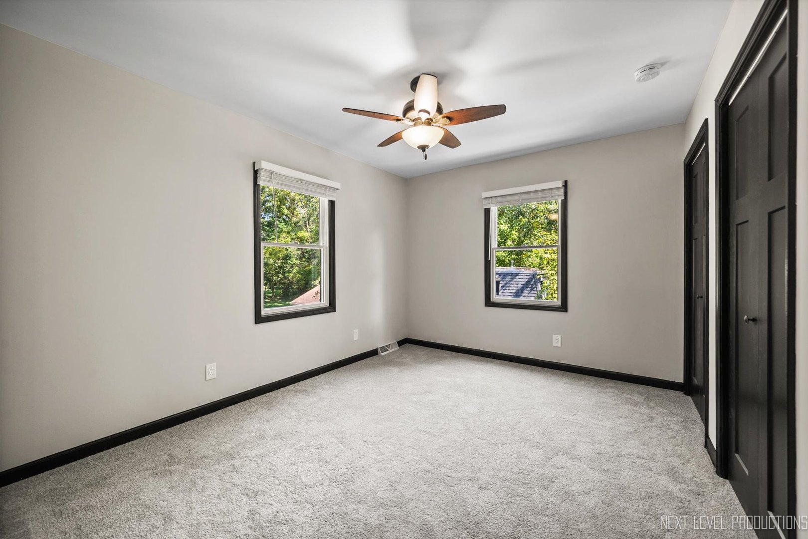 1232 S Batavia Avenue