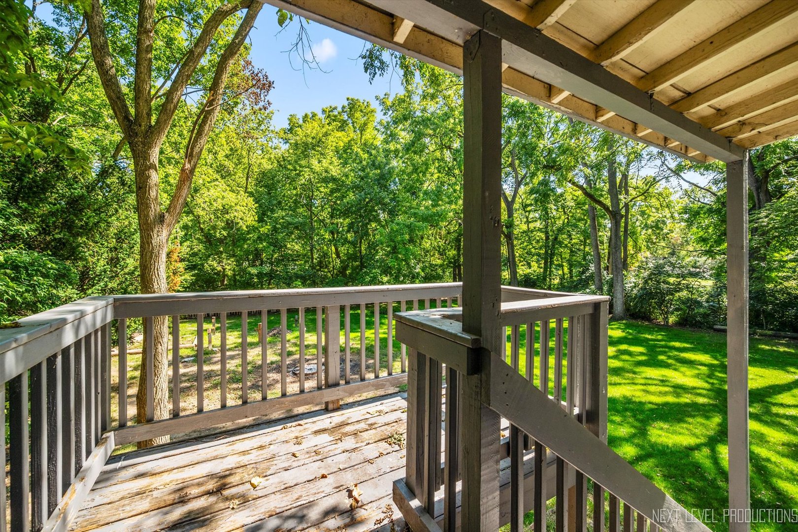 1232 S Batavia Avenue