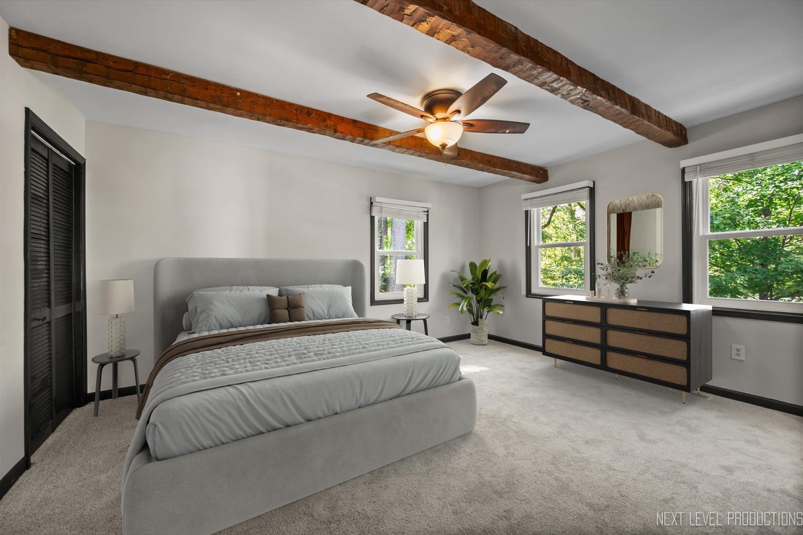 1232 S Batavia Avenue