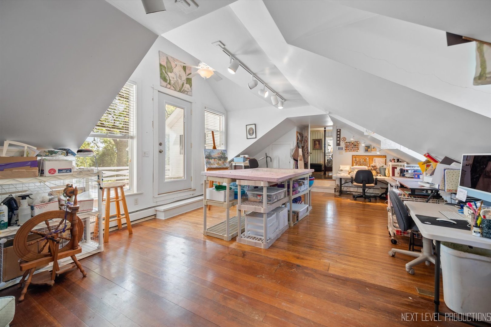 39W856 McDonald Road
