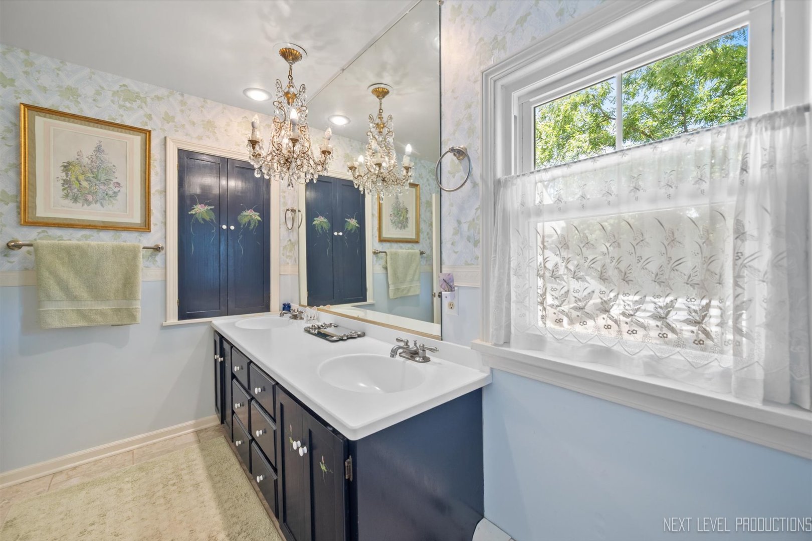 39W856 McDonald Road
