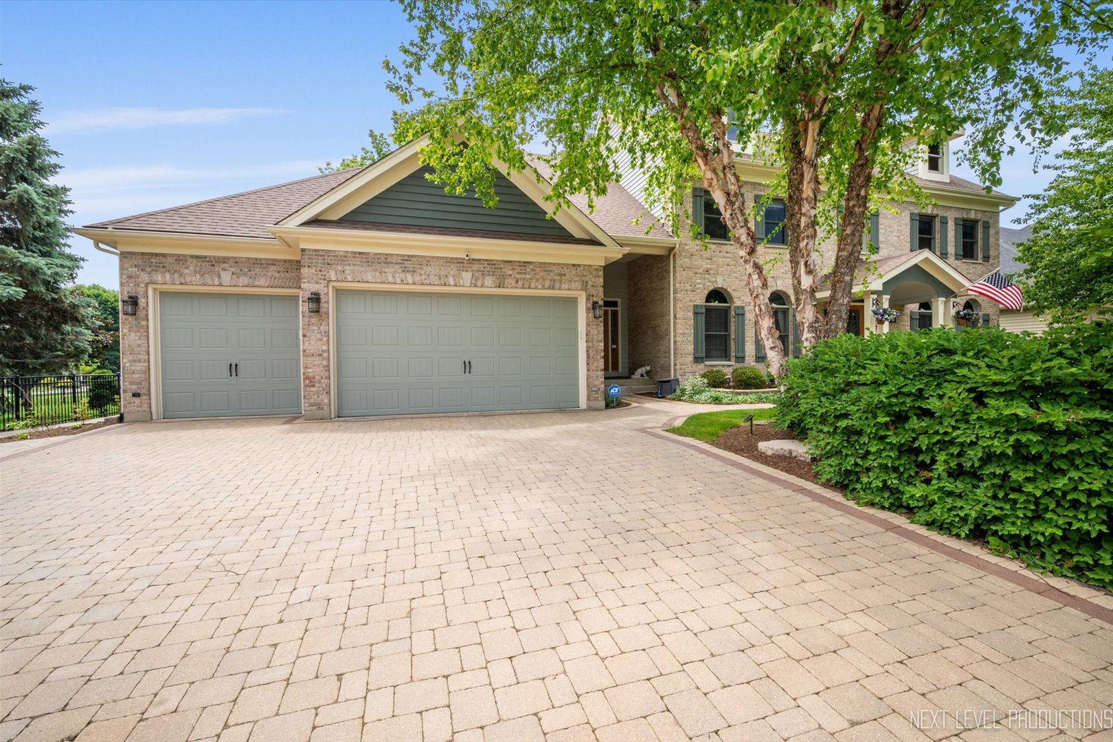 39W683 Carl Sandburg Road