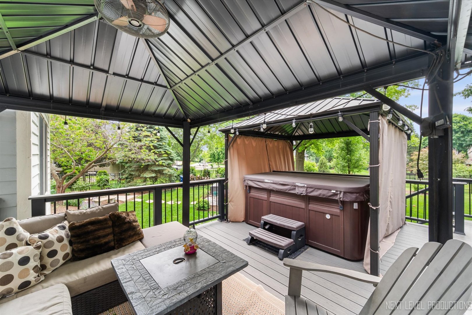 39W683 Carl Sandburg Road