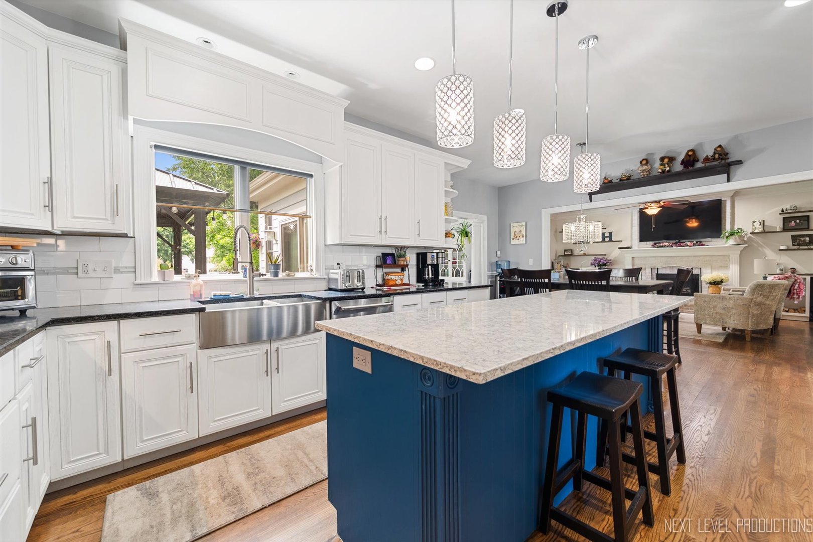 39W683 Carl Sandburg Road