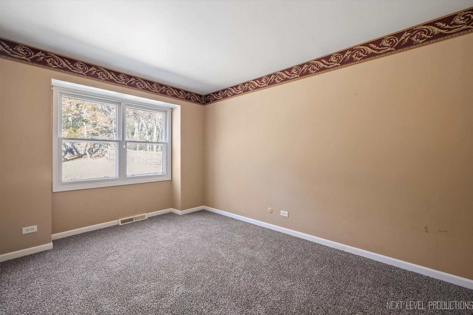 40W440 Winchester Way