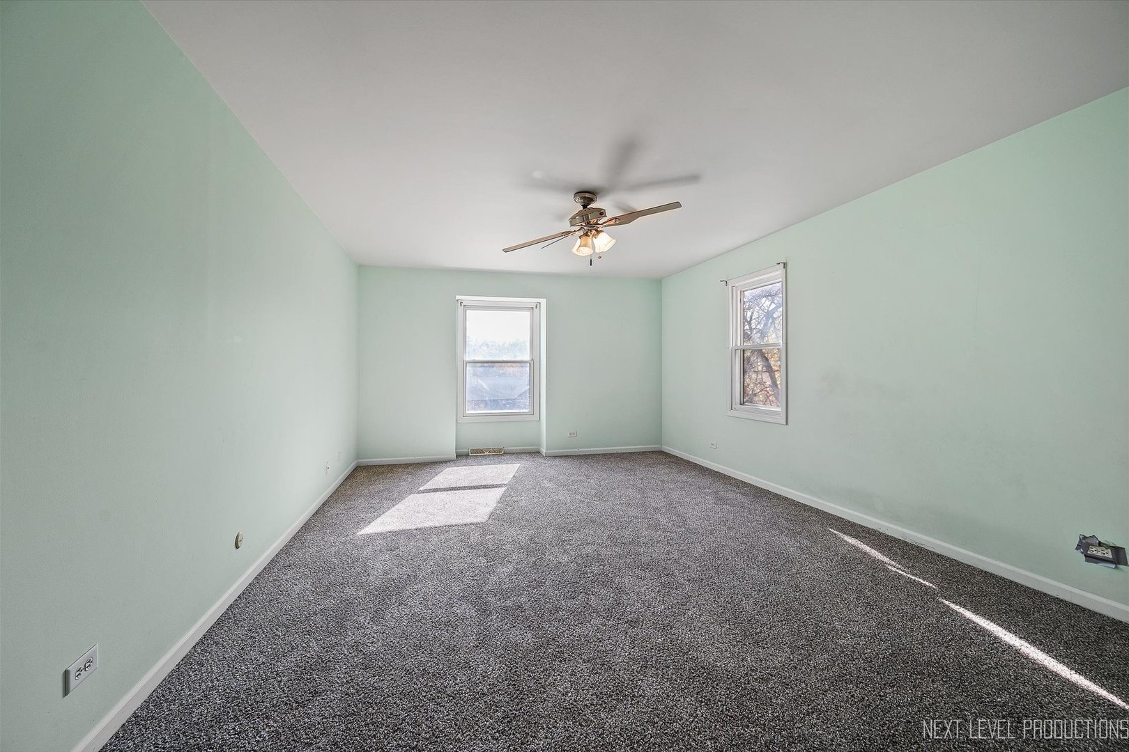 40W440 Winchester Way