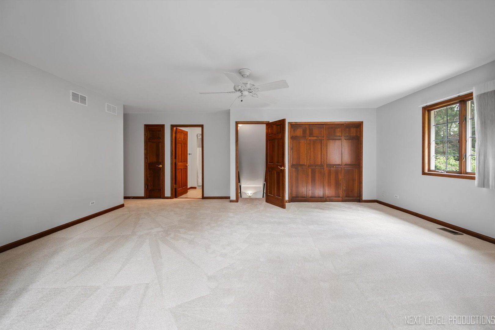 7N075 Hastings Drive