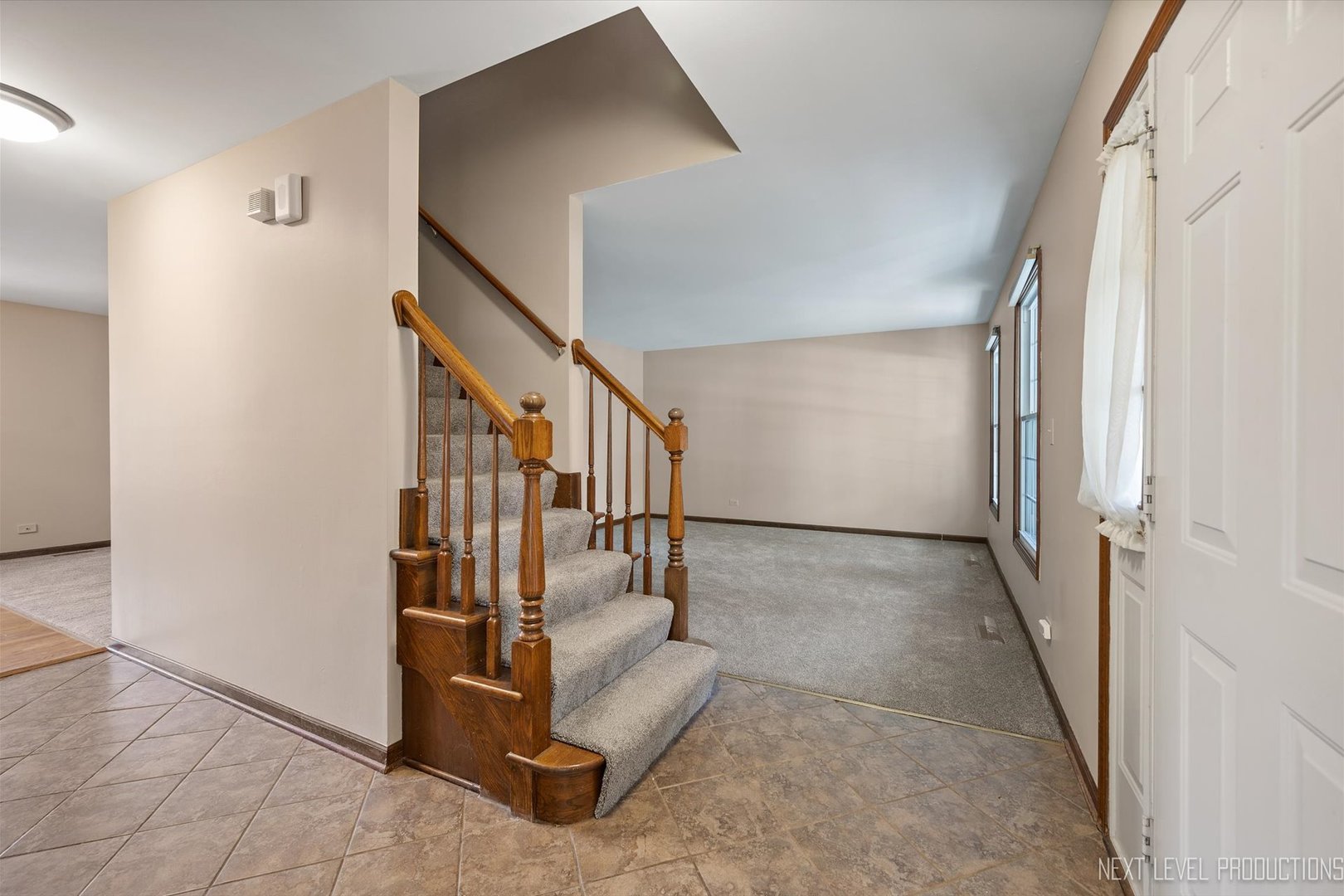 231 N Cambridge Drive