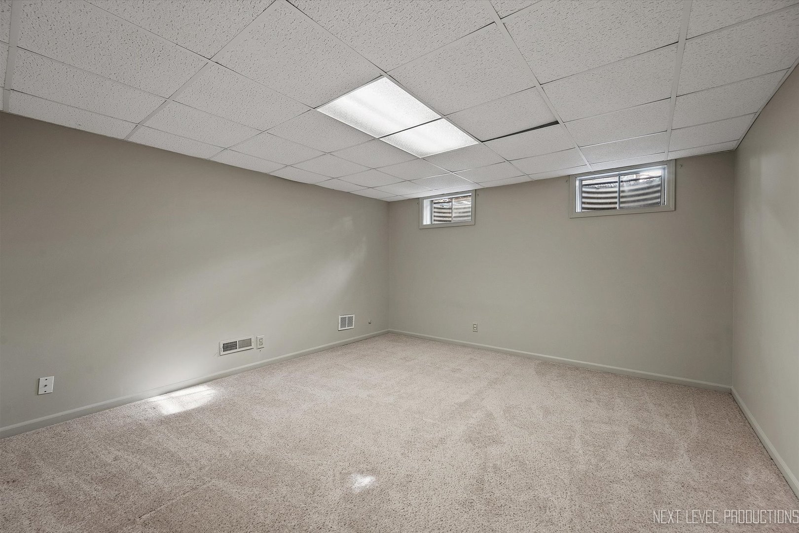 231 N Cambridge Drive