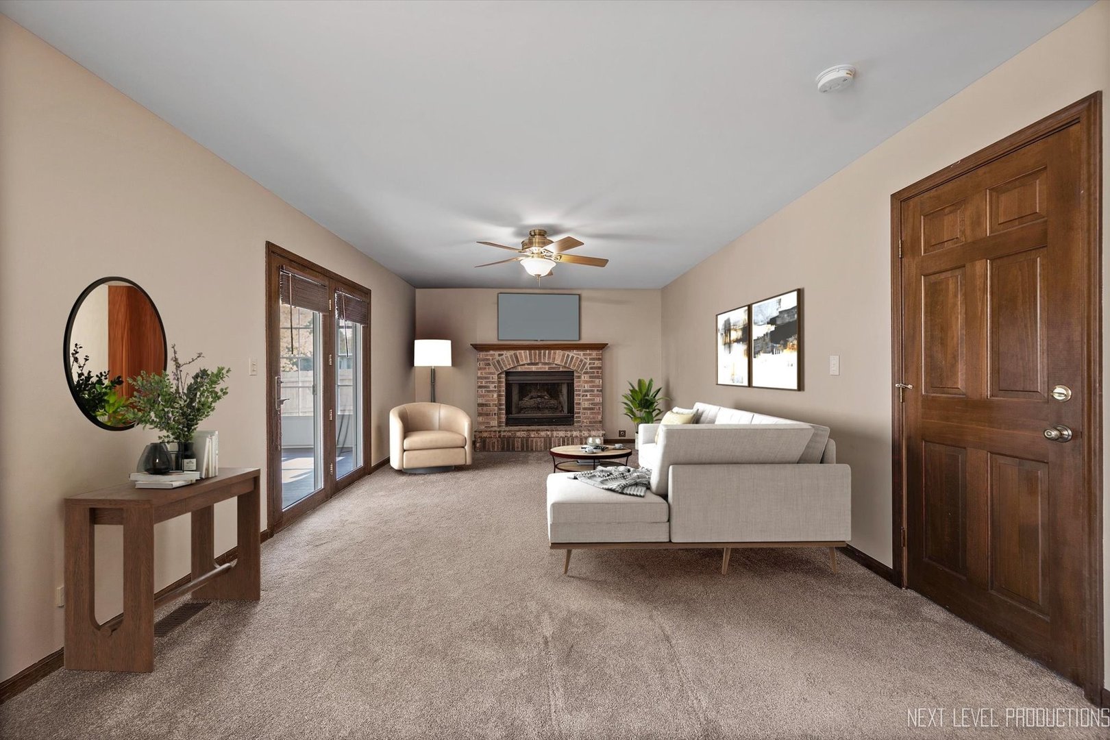 231 N Cambridge Drive