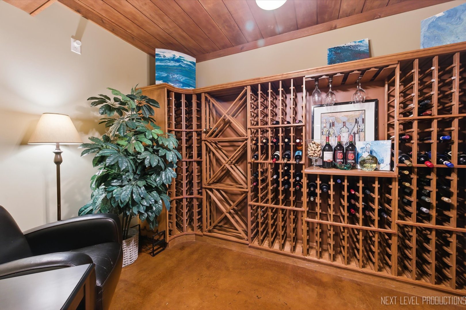 1933 Spring Valley Drive