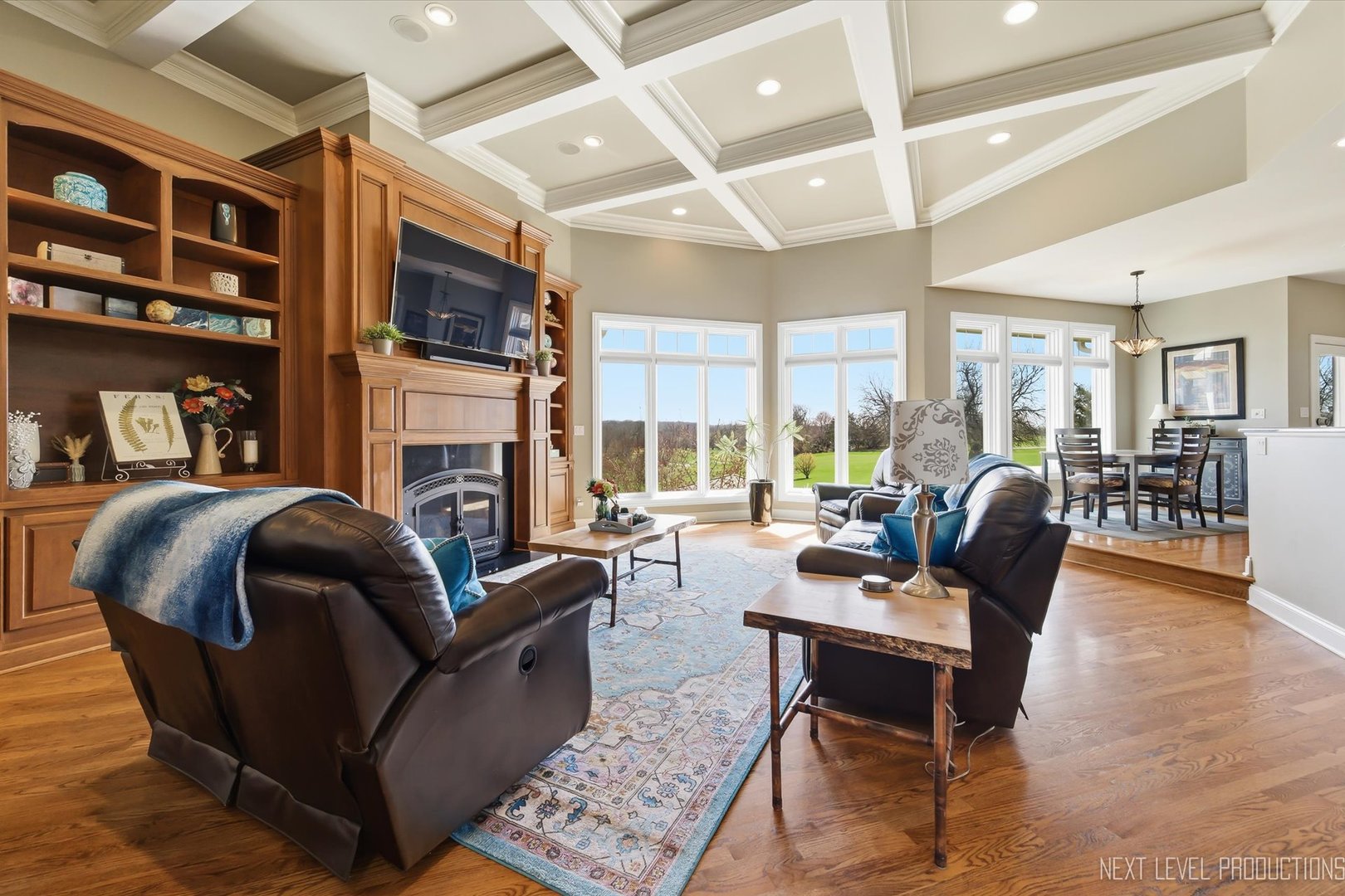 1933 Spring Valley Drive