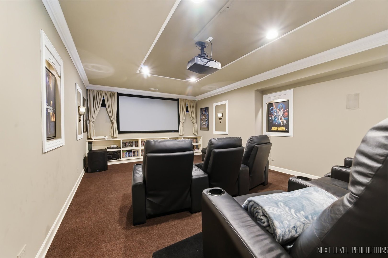 1933 Spring Valley Drive