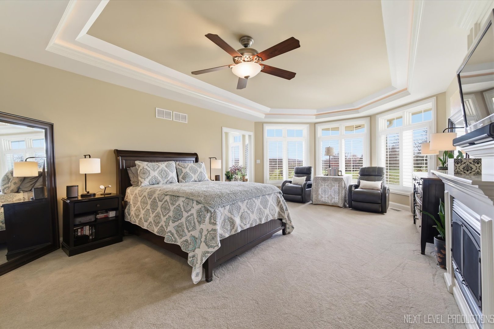 1933 Spring Valley Drive