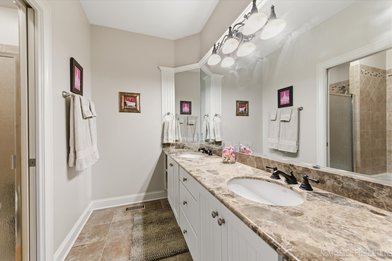 1933 Spring Valley Drive