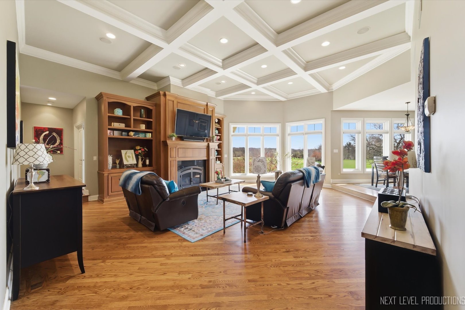 1933 Spring Valley Drive