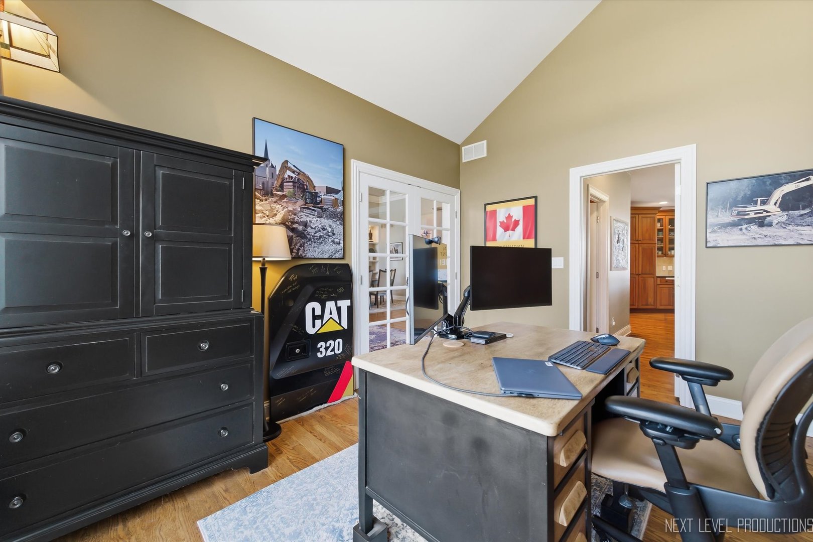 1933 Spring Valley Drive