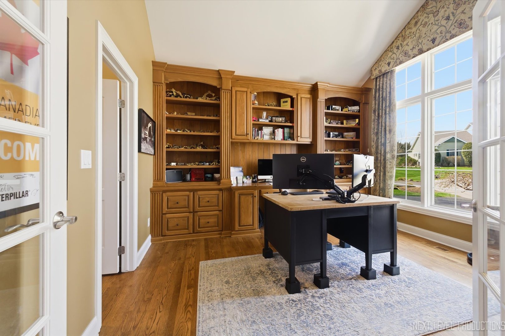 1933 Spring Valley Drive