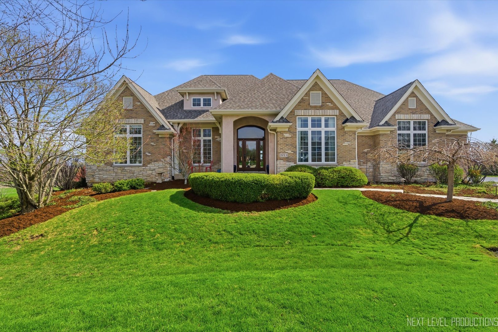 1933 Spring Valley Drive