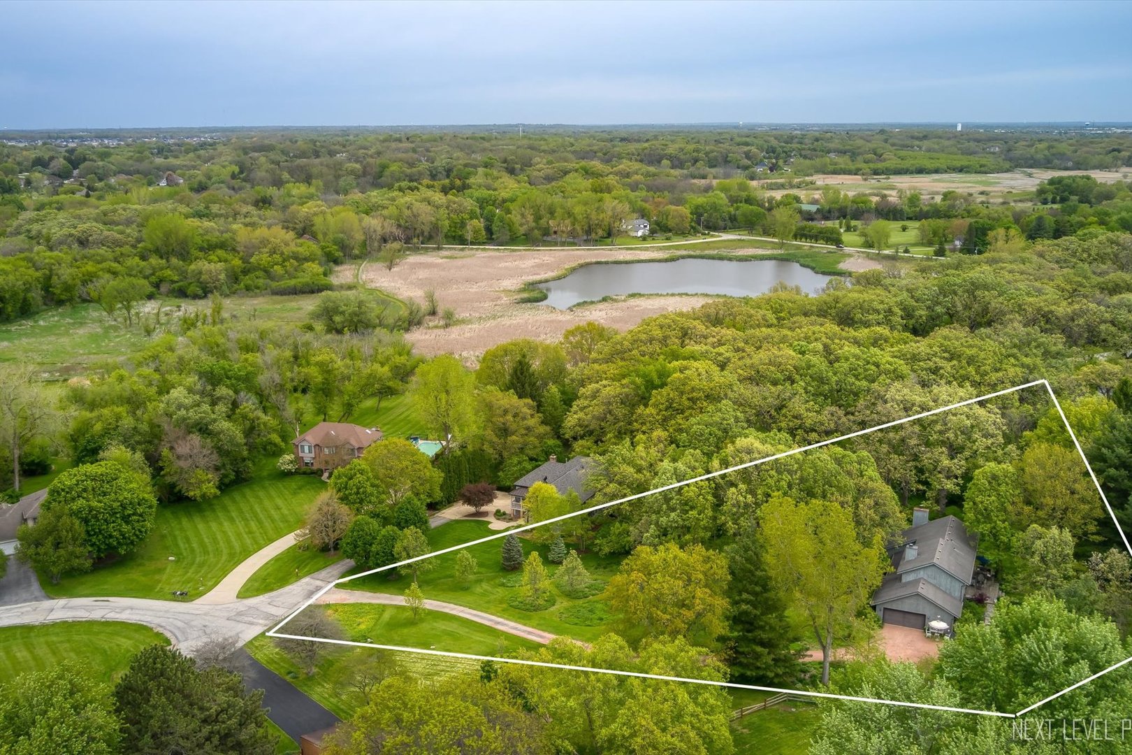 39W795 Reindeer Trail