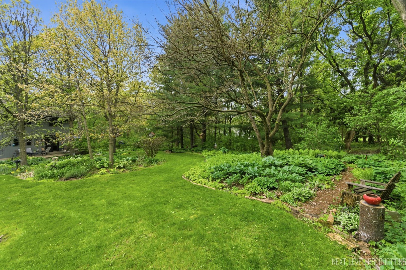 39W795 Reindeer Trail