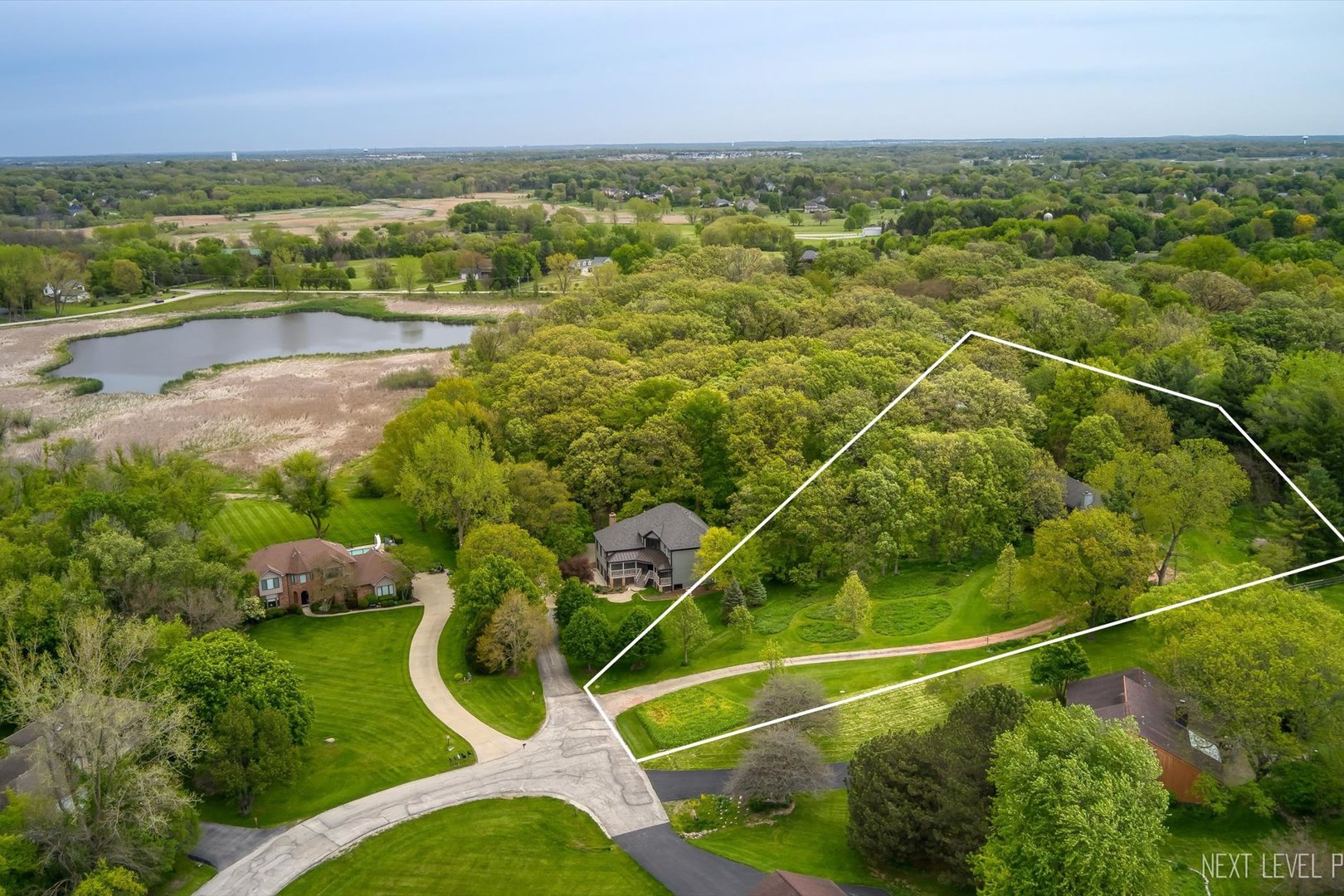 39W795 Reindeer Trail