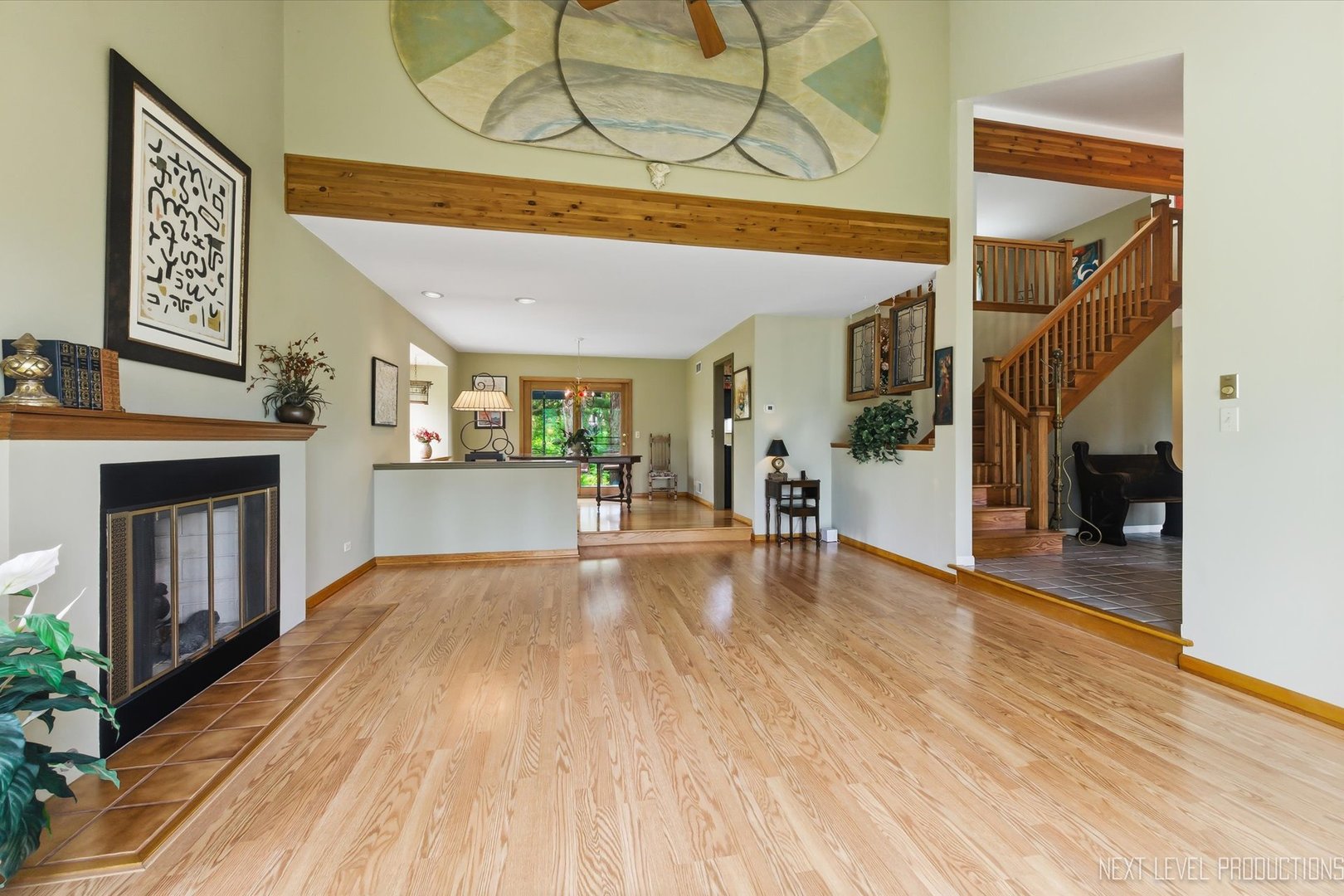 39W795 Reindeer Trail