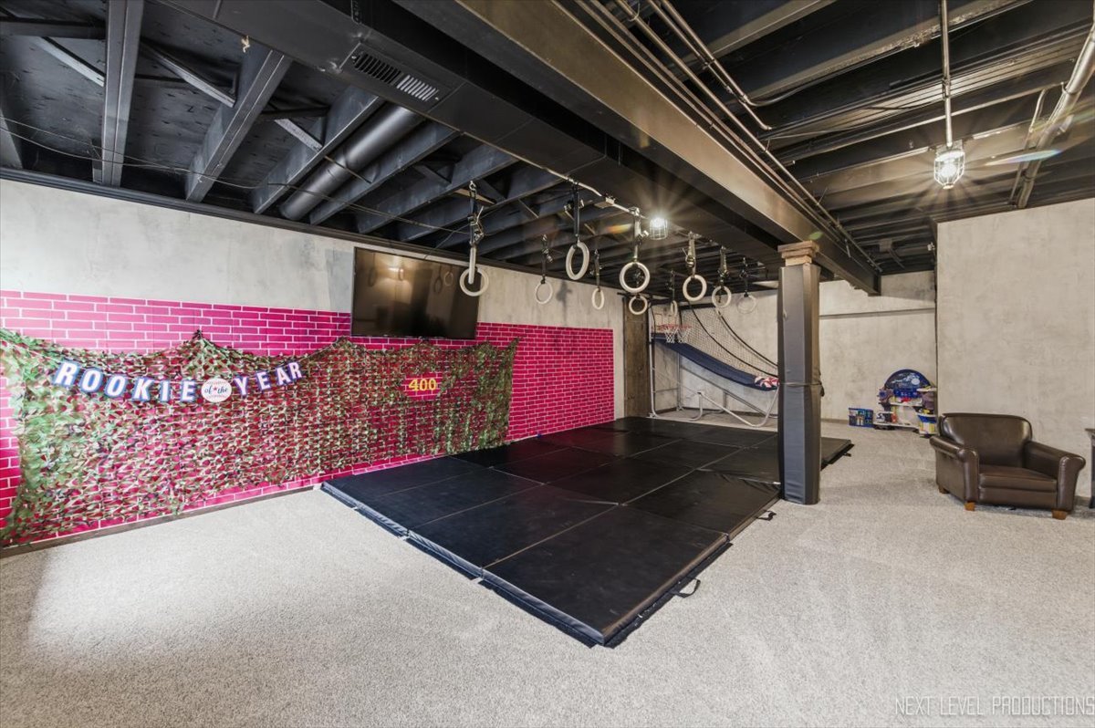 534 Walnut Street