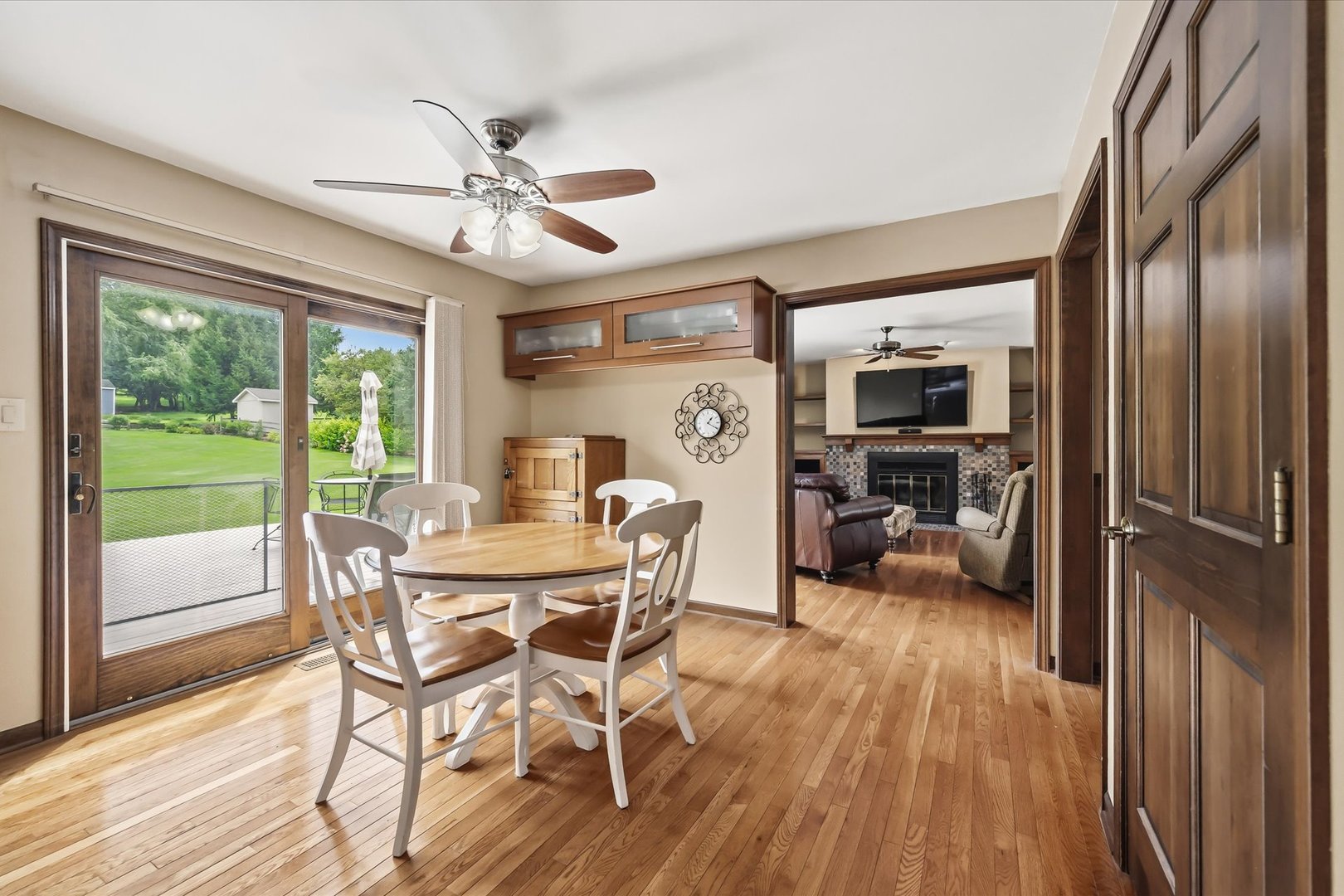 39W261 Hemlock Drive