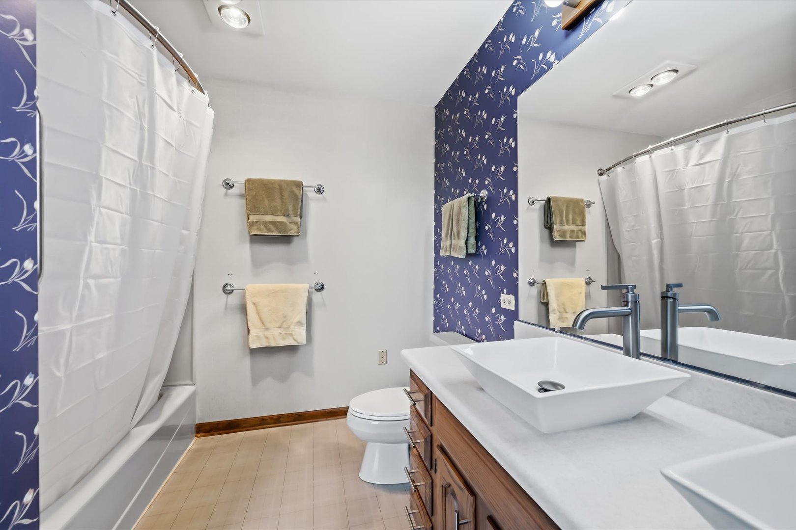 39W261 Hemlock Drive