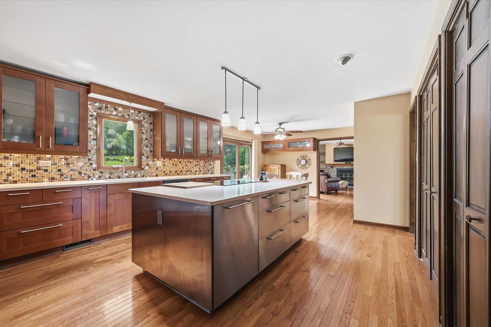 39W261 Hemlock Drive