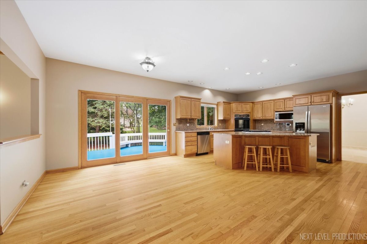 1002 Thoroughbred Circle