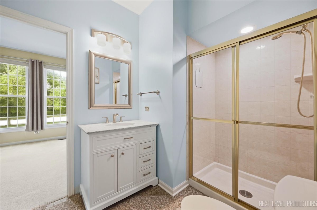 1002 Thoroughbred Circle