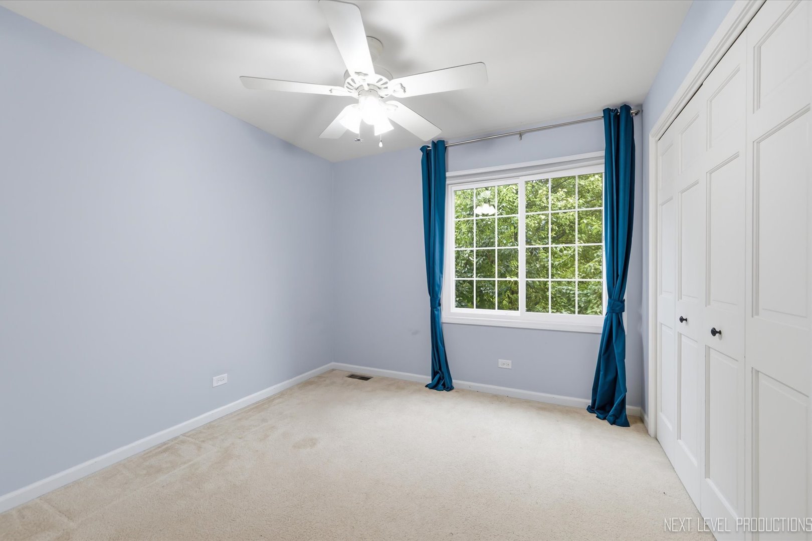 39W832 Carl Sandburg Road