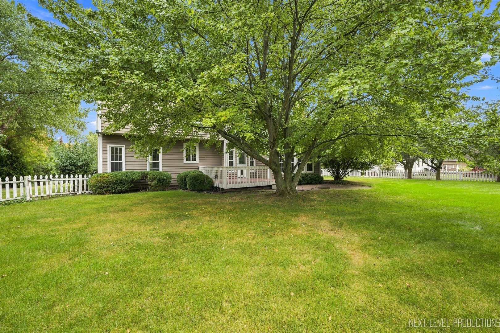39W832 Carl Sandburg Road