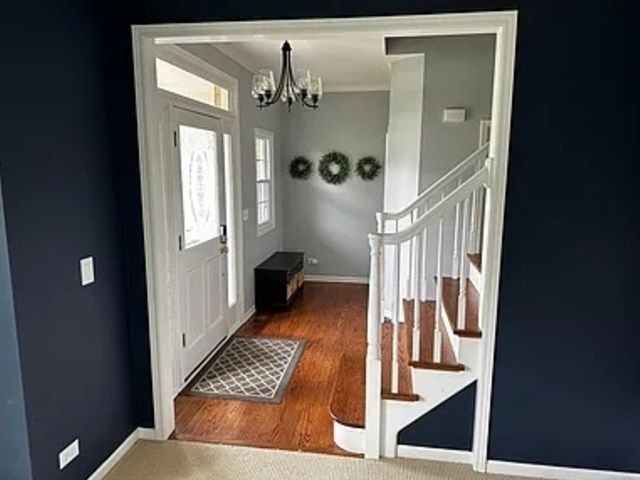 39W832 Carl Sandburg Road