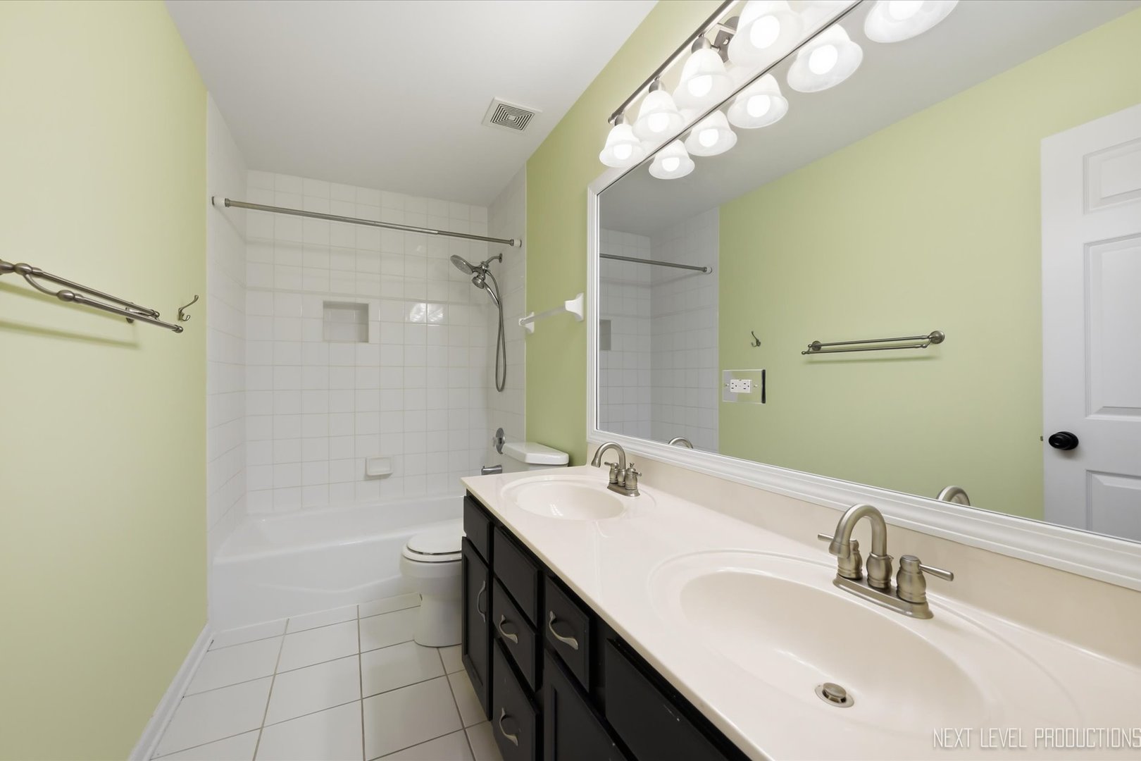39W832 Carl Sandburg Road