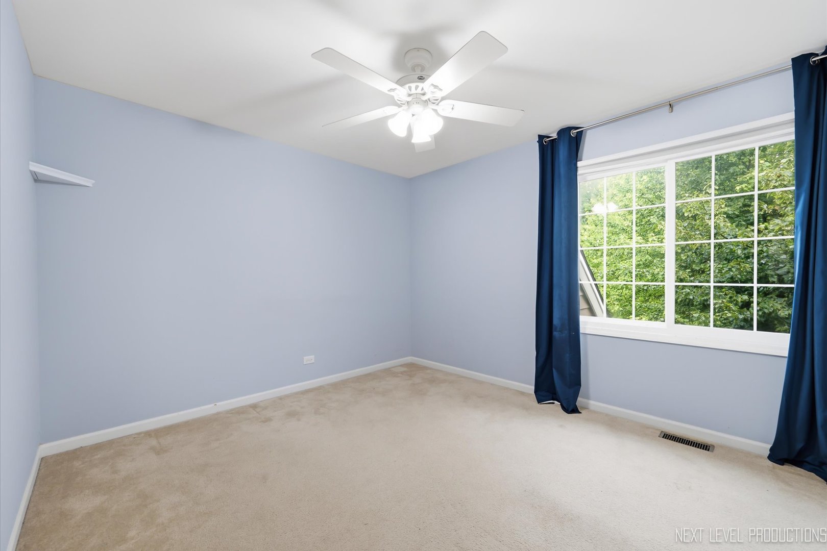 39W832 Carl Sandburg Road