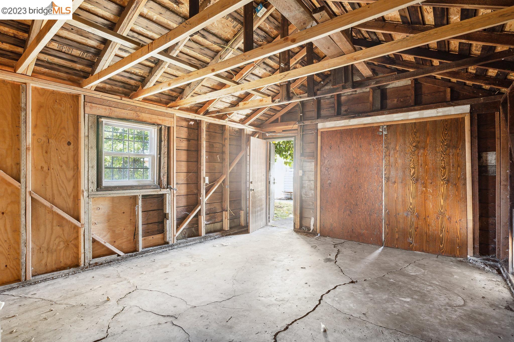 2768 Parker Ave