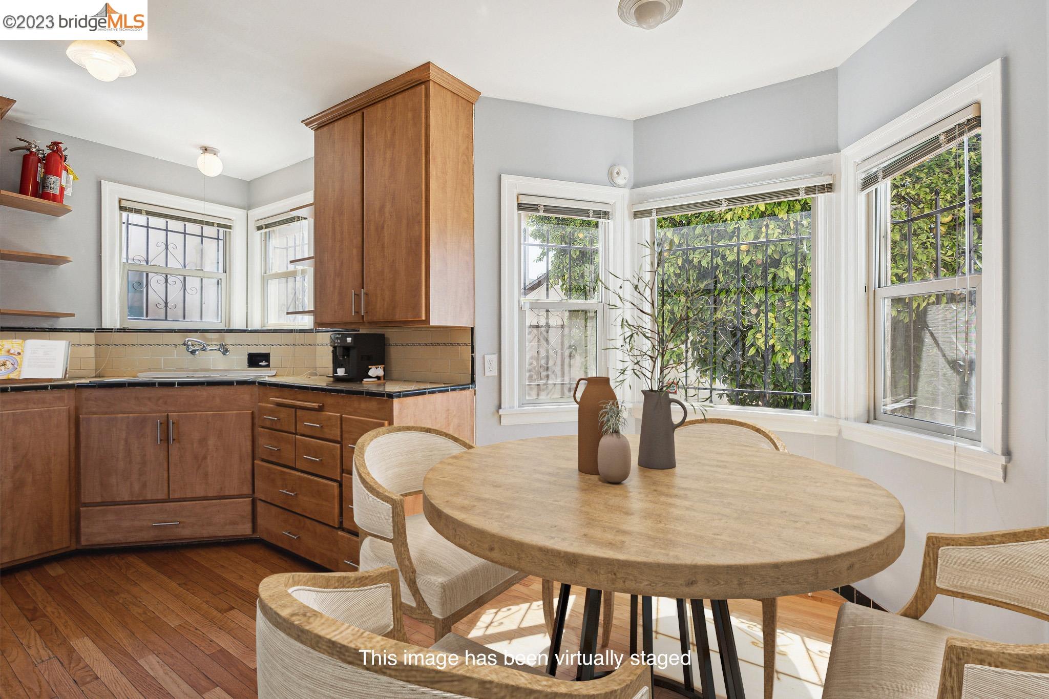 2768 Parker Ave