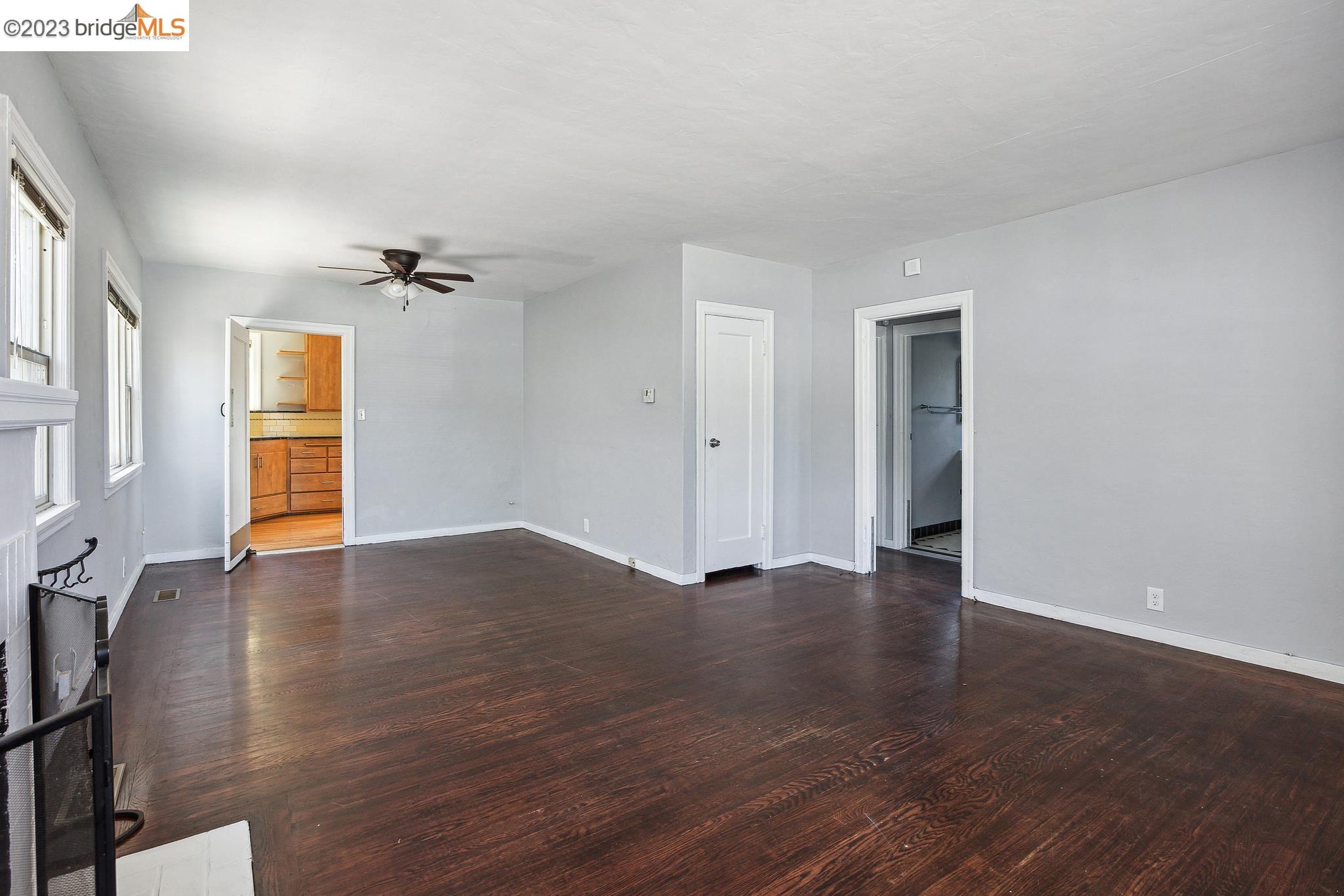 2768 Parker Ave