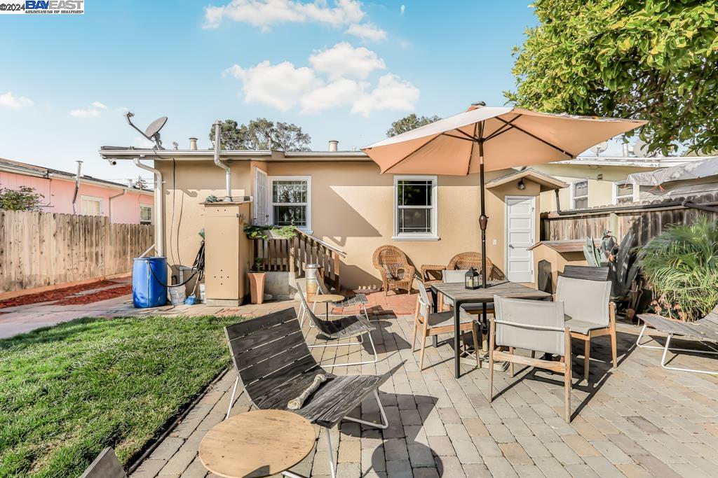 2708 Humboldt Ave