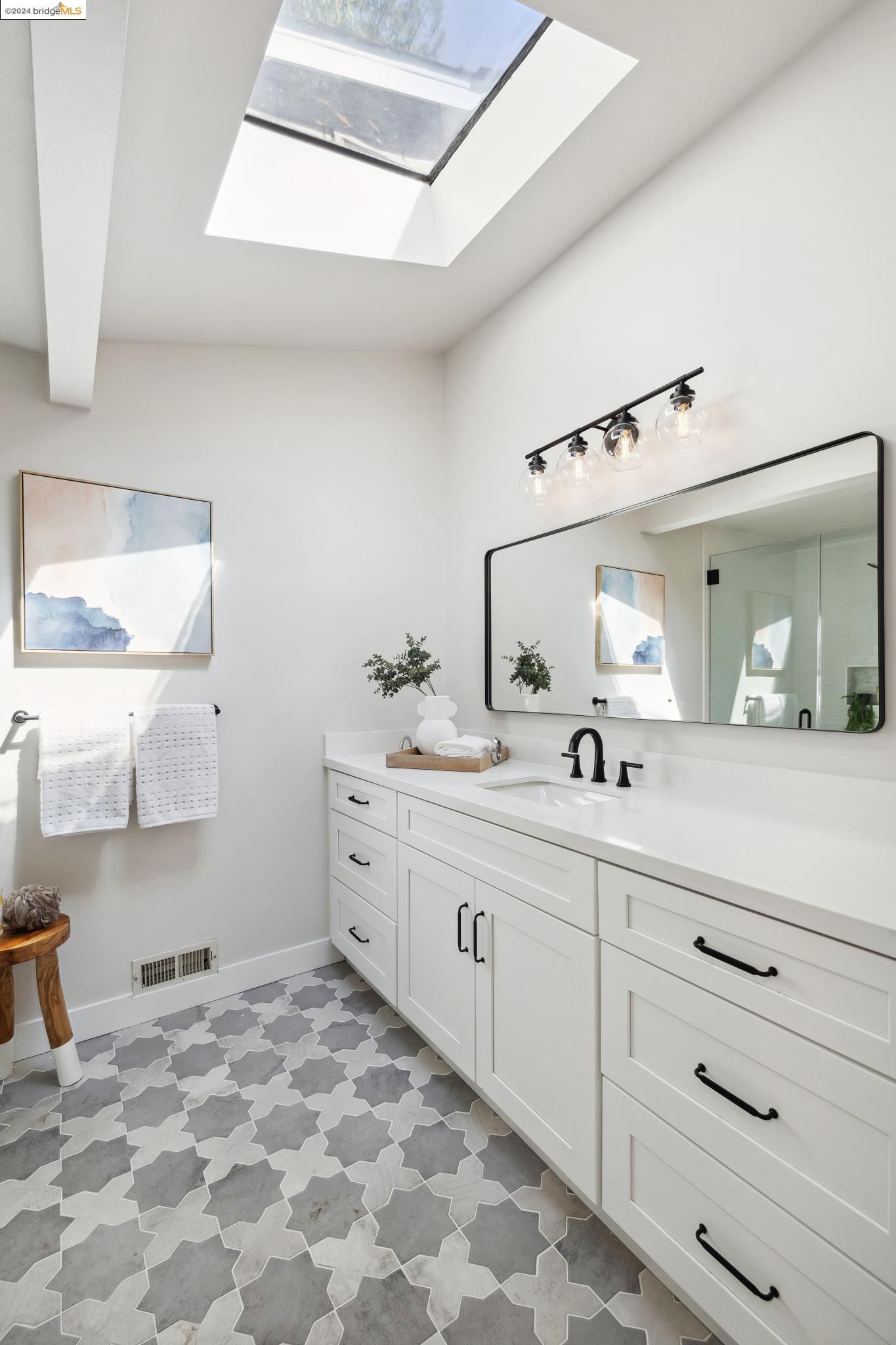 5783 Florence Ter