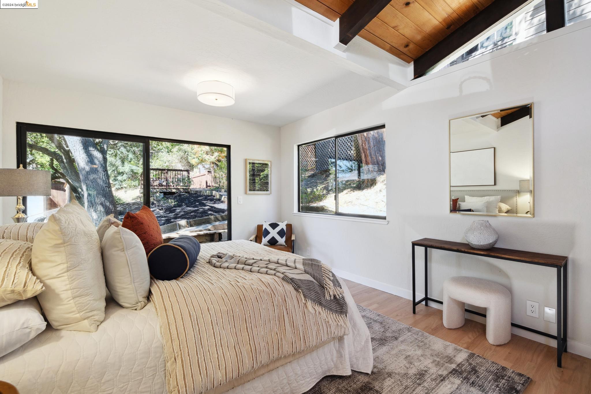 5783 Florence Ter